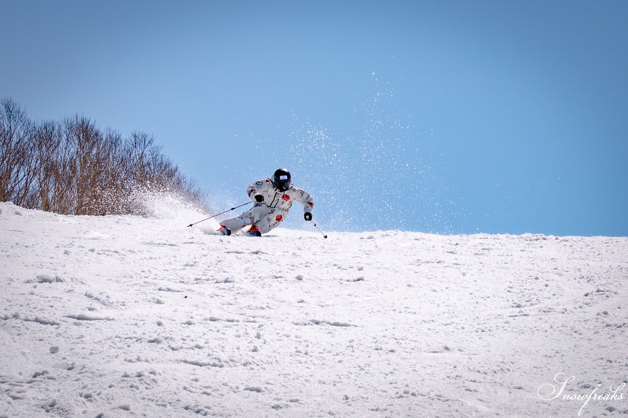 キロロリゾート｜ポカポカ陽気で絶好の春スキー日和♪こんな日は、みんなで思いっきり春雪を満喫しましょう！